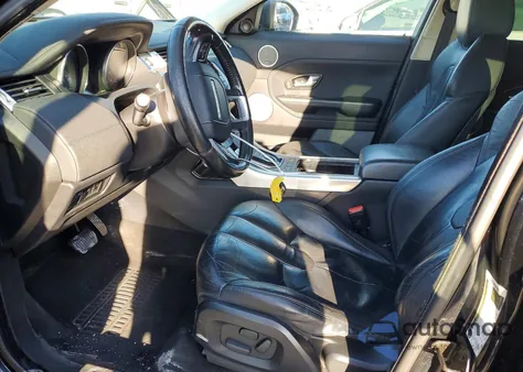 2015 Land Rover Range Rover Evoque Pure Plus z USA, uszkodzony, nr VIN SALVP2BG0FH077672